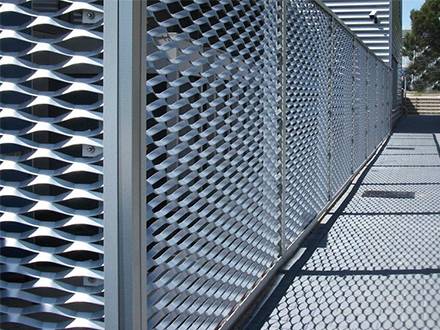 Expanded metal safety fence