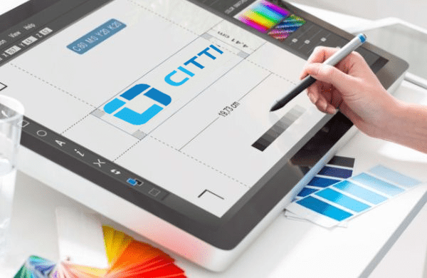 A designer is designing the logo brand logo of Citti Mesh.